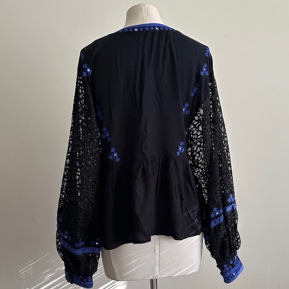 Free People BOOGIE ALL NIGHT Balloon LACE Blouse Post Sleeve sz MEDIUM - Picture 7 of 9